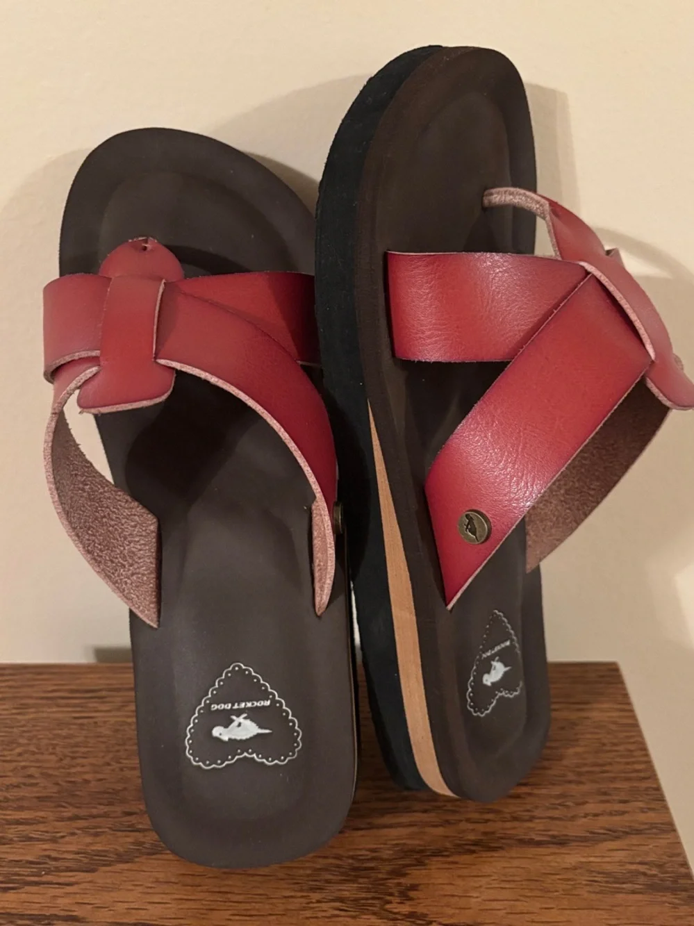 Rocket Dog brown leather slides